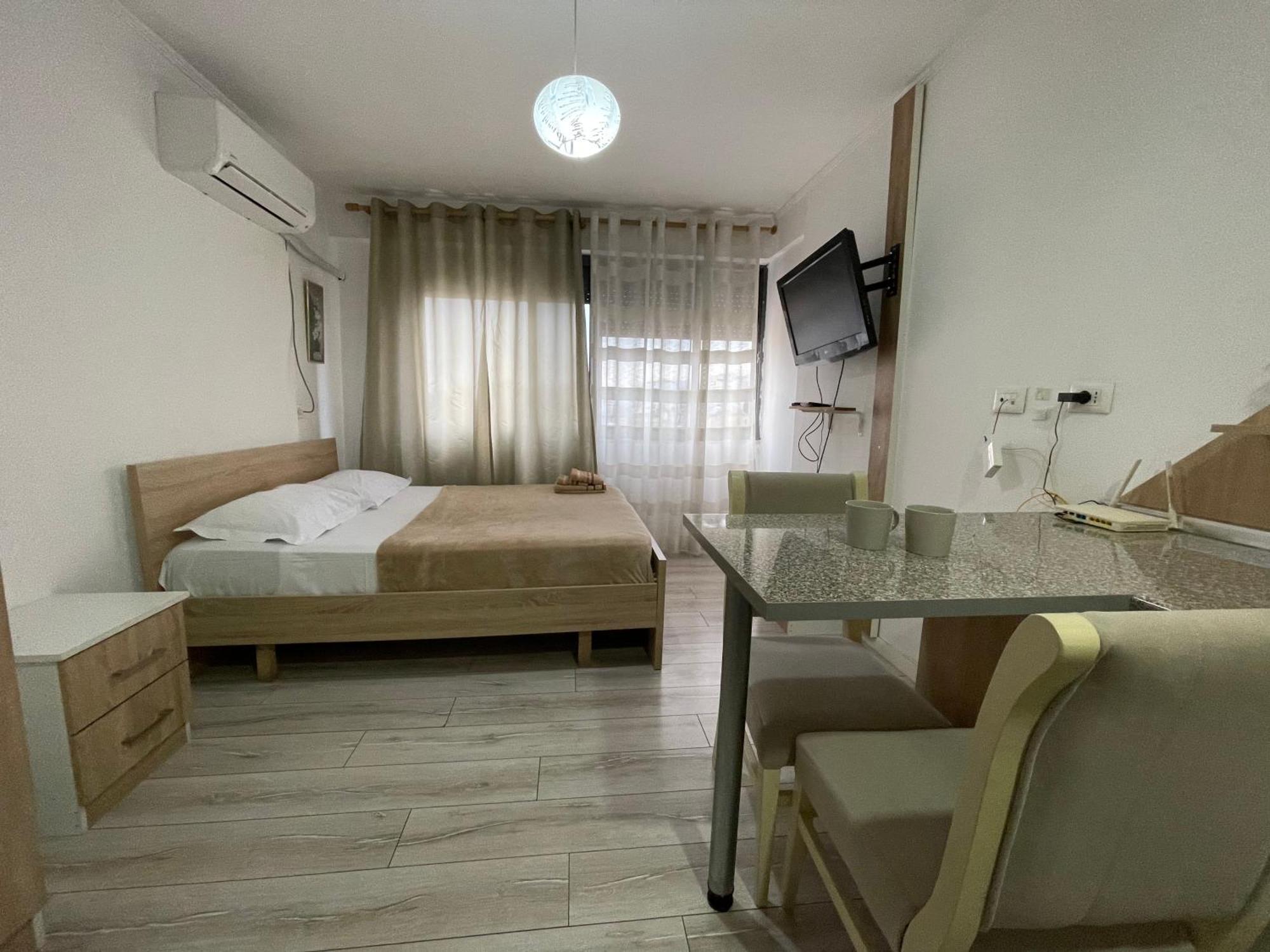 Appartement Piazza Downtown Cozy Tirana